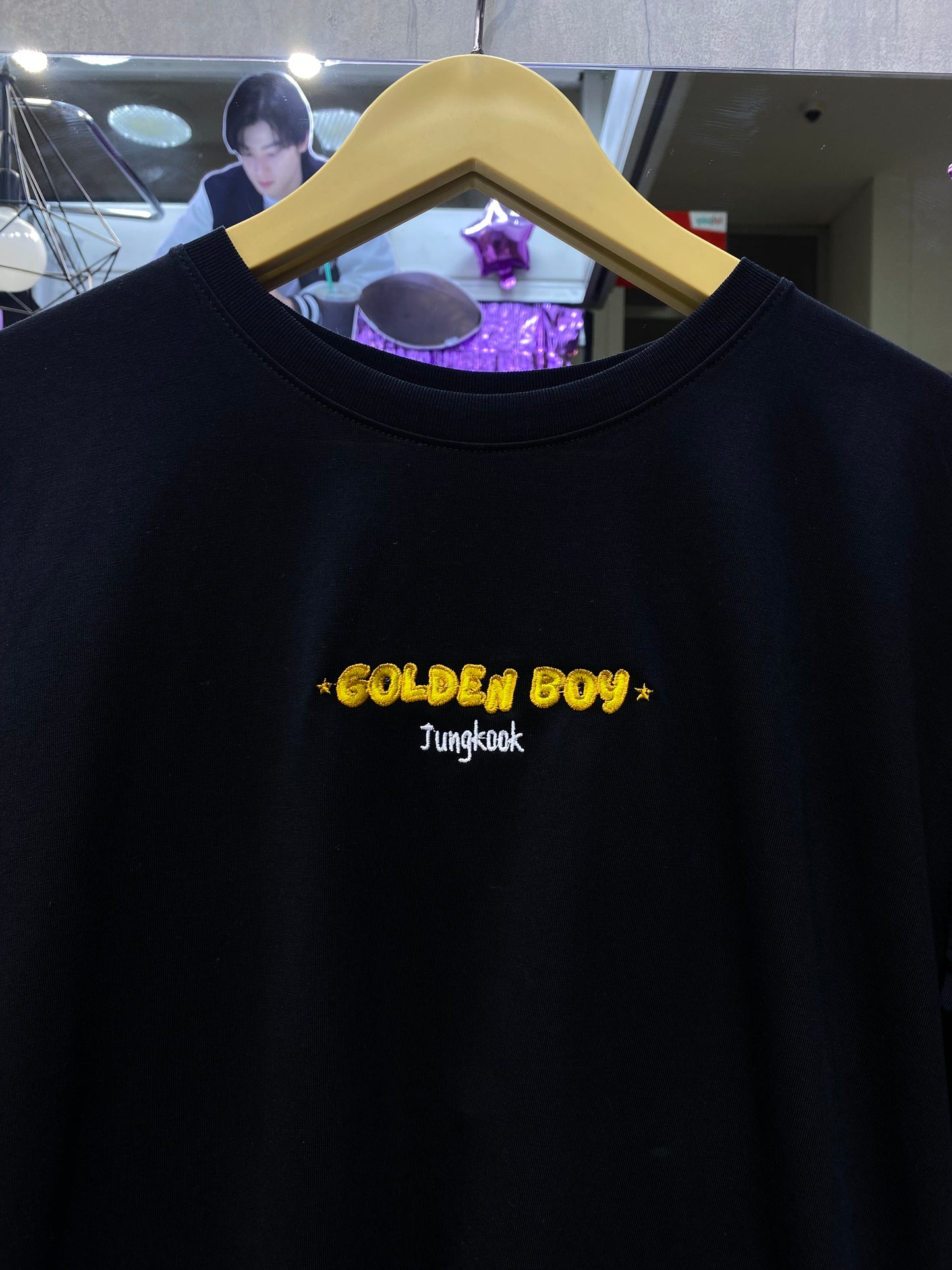 T-Shirt “Golden Boy” 🐰💛